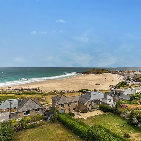 Trecarrack Carthew Way Holiday home