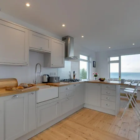 Trecarrack Carthew Way Holiday home *
